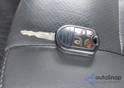 2016 Ford F-250 Lariat из США, поврежденный, VIN 1FT7W2BT6GEC67429